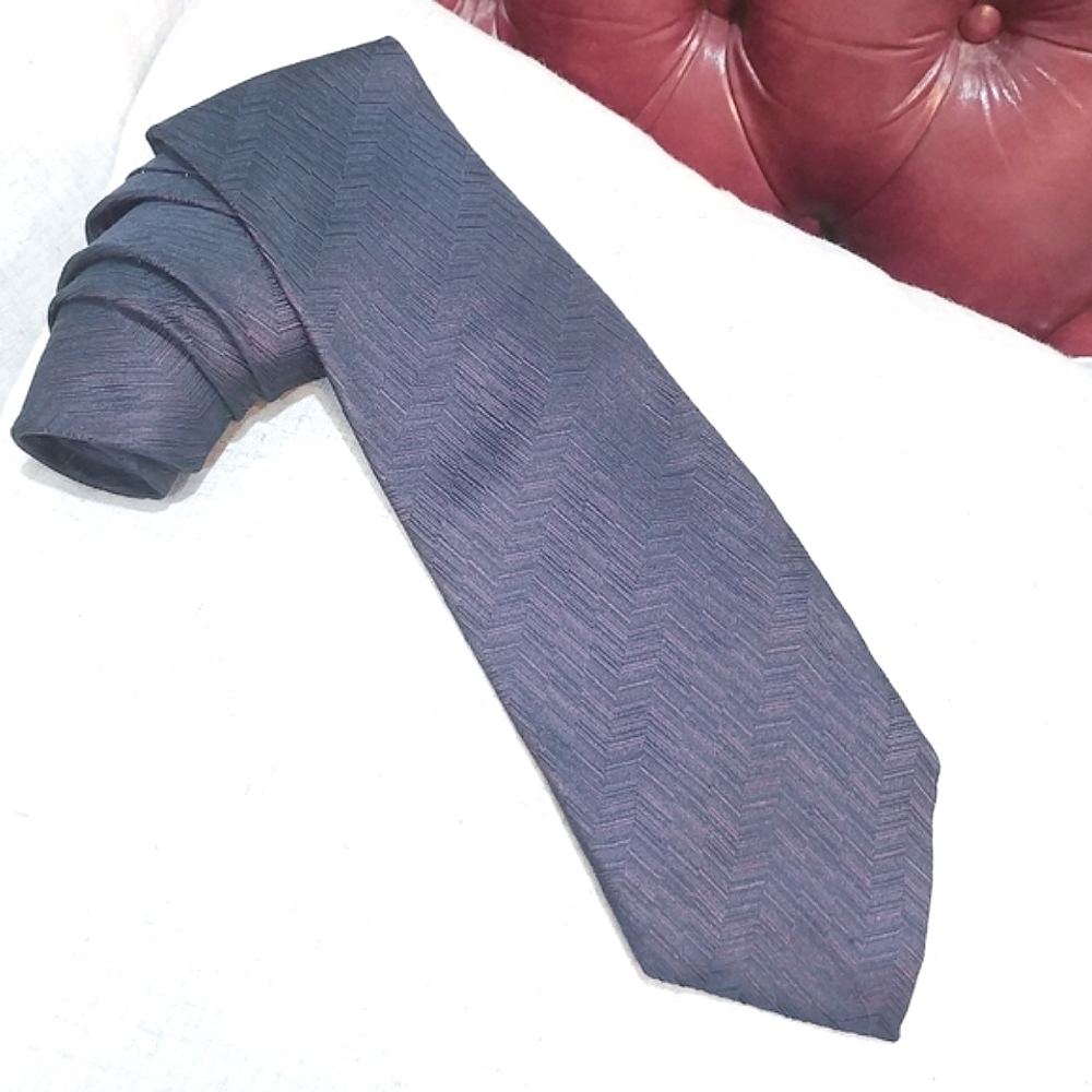 Italian silk herringbone tie Handmade in USA extra long XMI Platinum